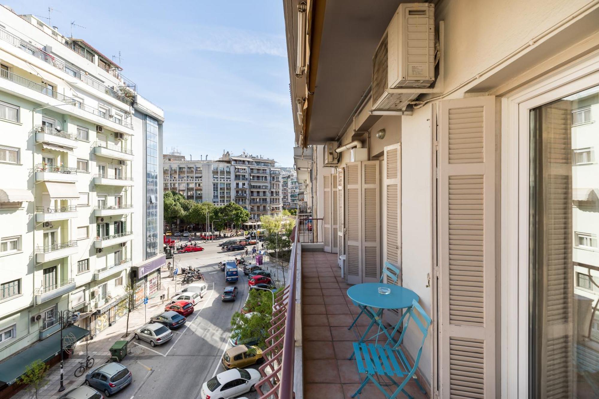 Danae By Halu! 2-Bedroom Apartment In The Center Thessaloníki Luaran gambar